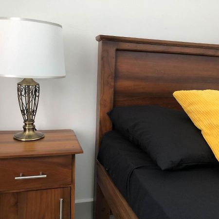 City Tower, Luxury 2 Two Bed Seaview Apartment Colombo Dehiwala-Mount Lavinia Esterno foto